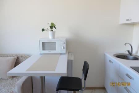 Smart-House Smart-Kvartira S Kukhnei. Киев Екстериор снимка